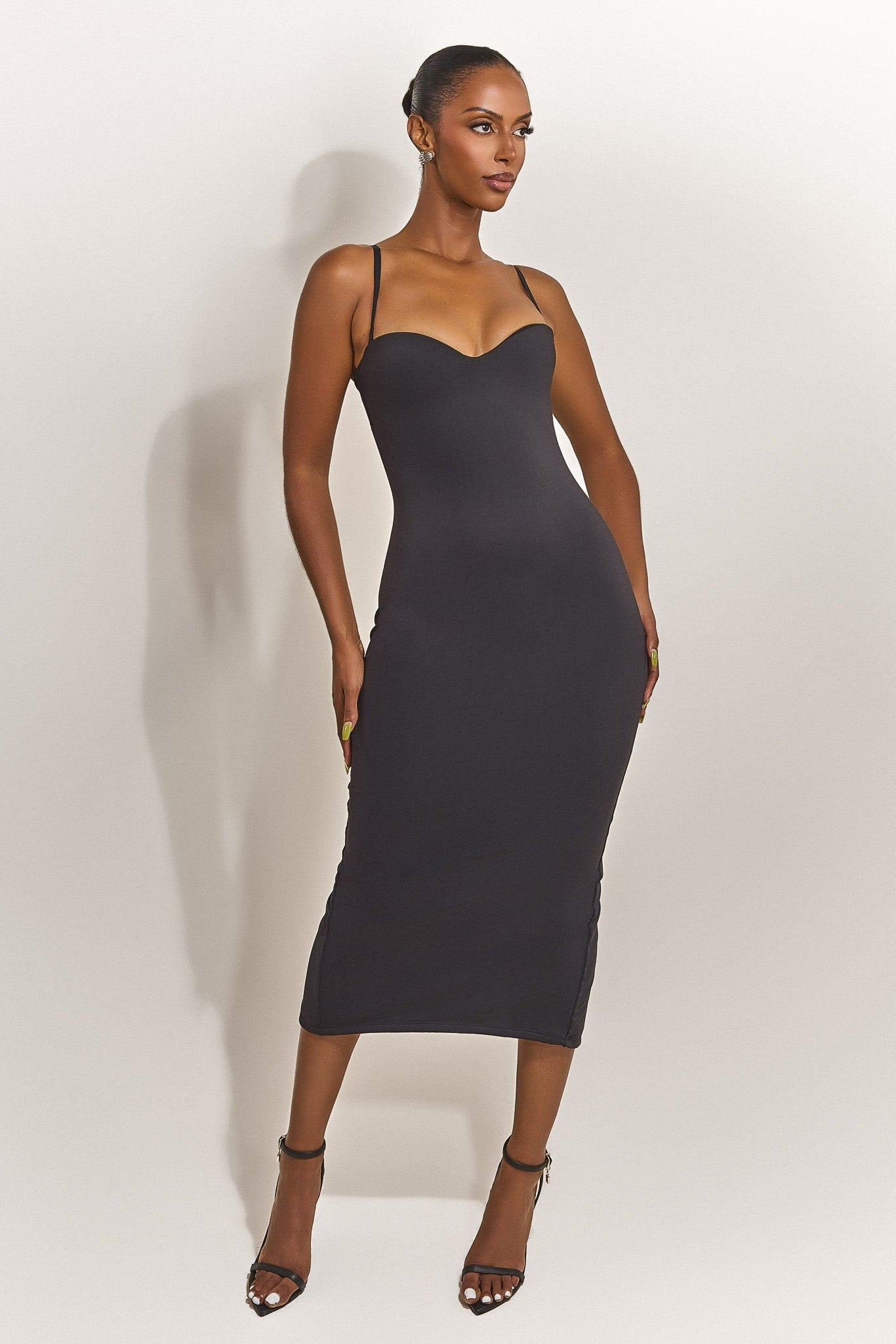 The Sculpt Midaxi in Black – Mars The Label AUS